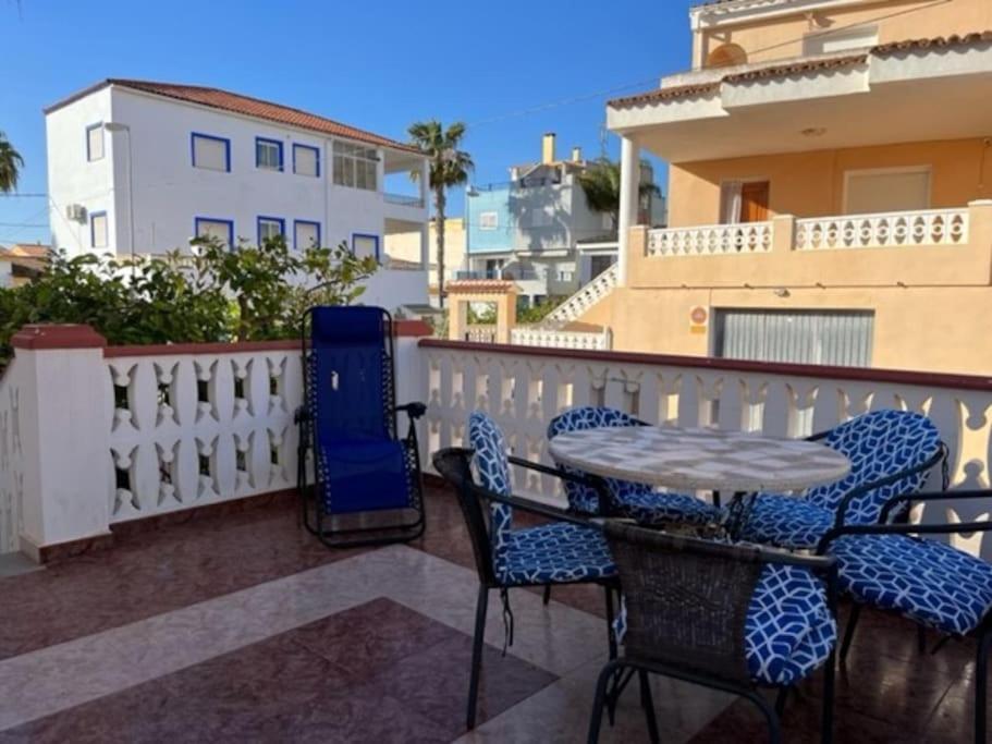 Casa Mediterranea Junto Al Mar. 칠체스 외부 사진