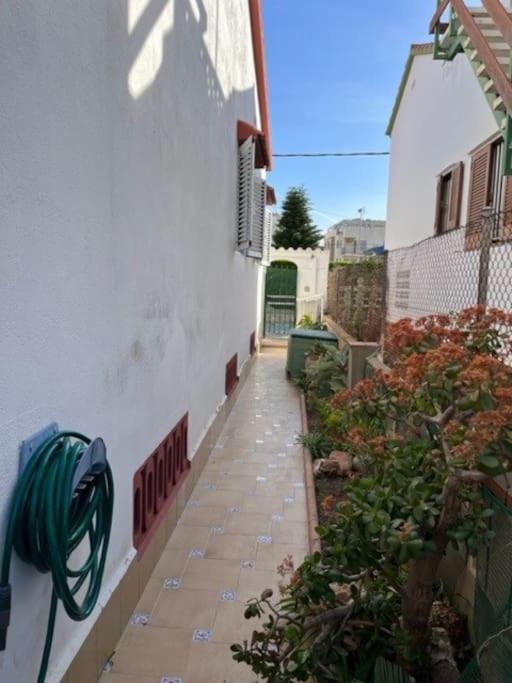 Casa Mediterranea Junto Al Mar. 칠체스 외부 사진